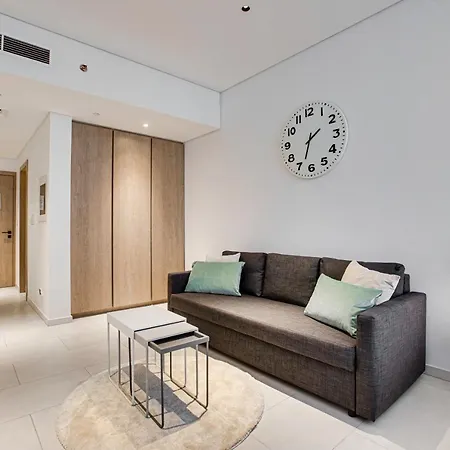 Beautiful Apartment With Burj Khalifa View Dubai Exterior photo