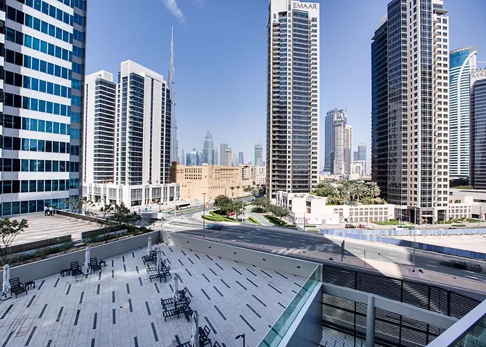 Beautiful Apartment With Burj Khalifa View