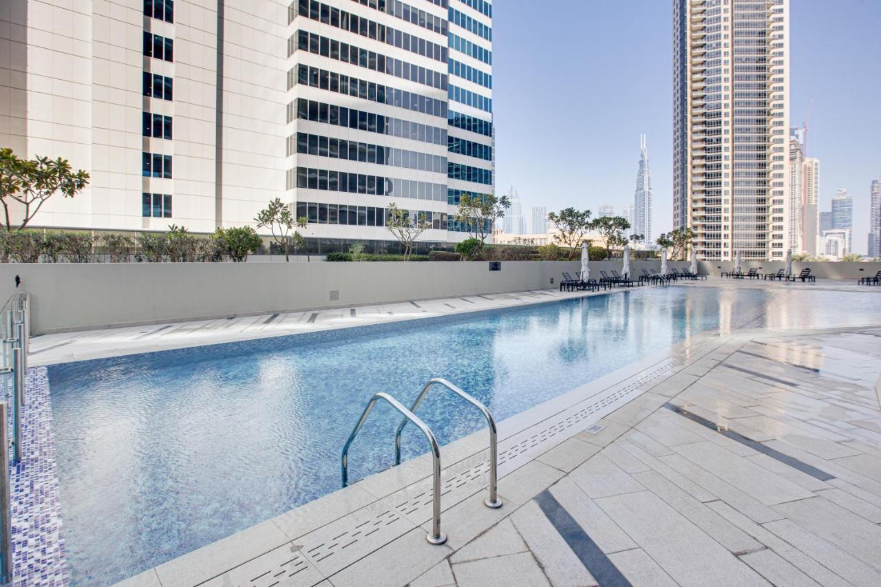 Beautiful With Burj Khalifa View Apartment
